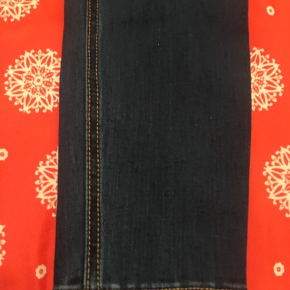 OLD NAVY SKINNY DENIM JEANS SZ 2 . Some stretch . Functional pockets. Zipper fly - Picture 3 of 13
